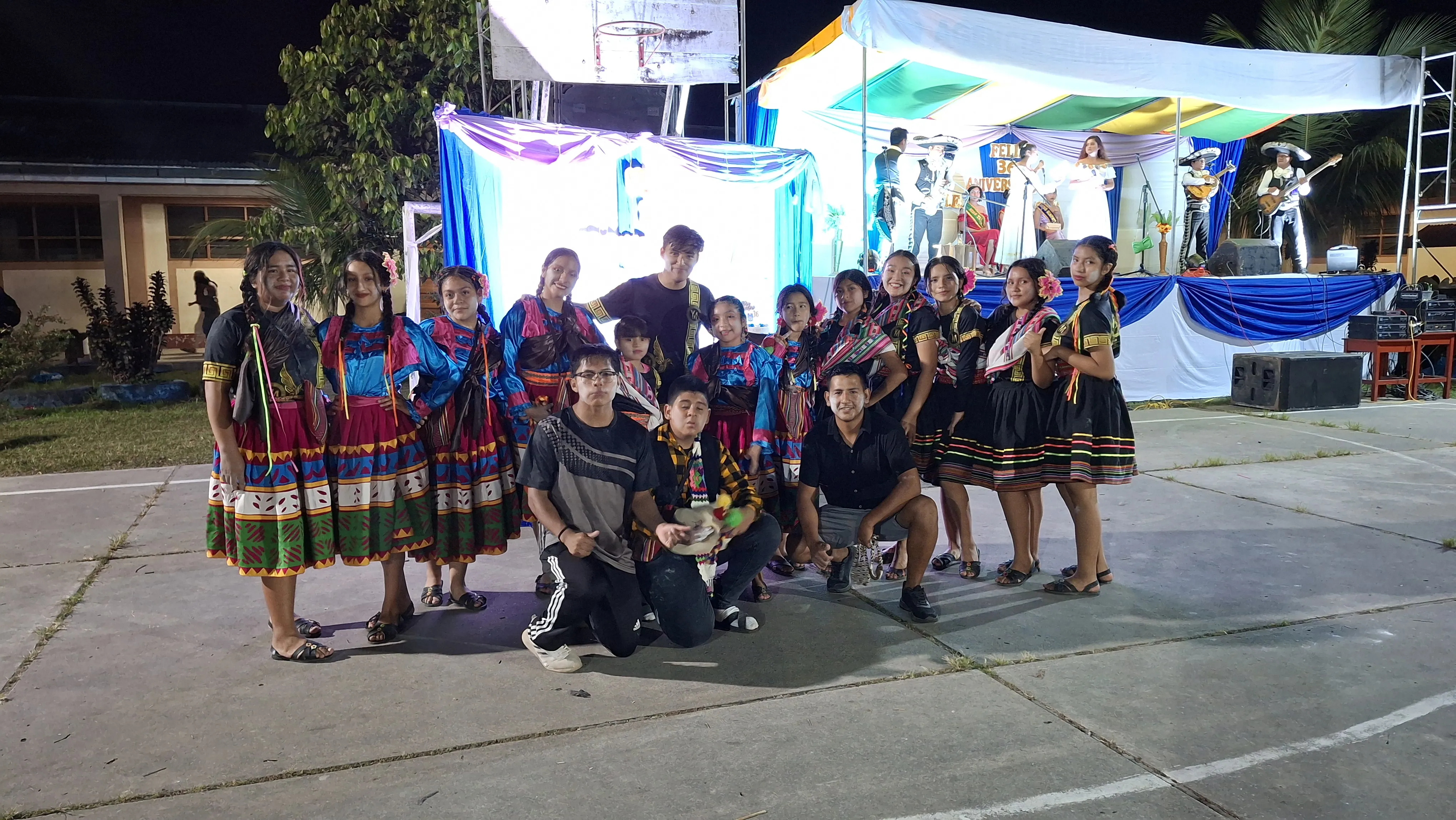 Aniversario del Colegio Santiago Antunez de Mayolo - La Unión